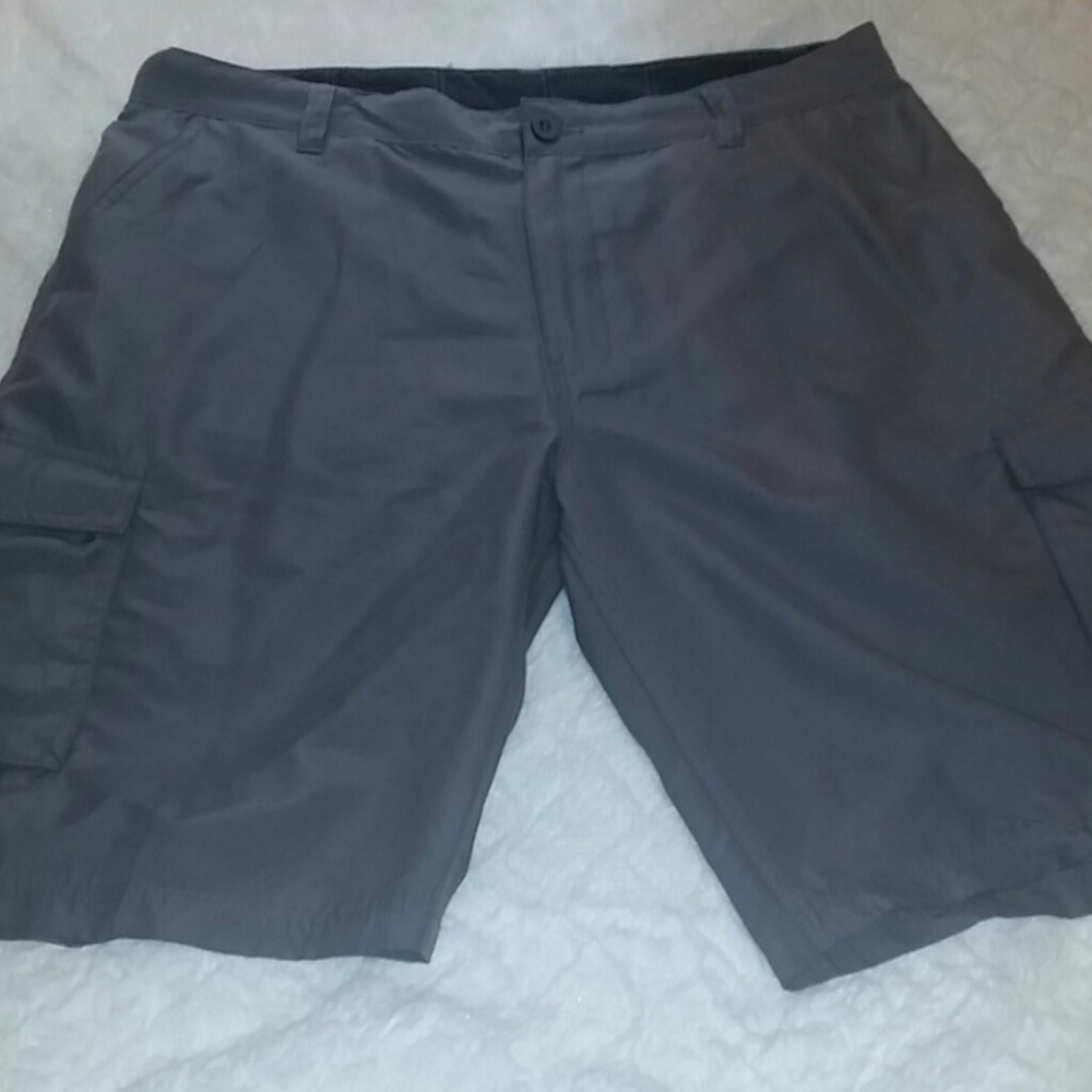 Men's Burnside grey cargo short